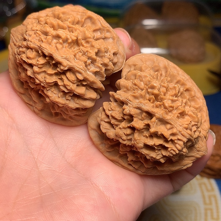 文玩核桃吊坠满天星全品44尺