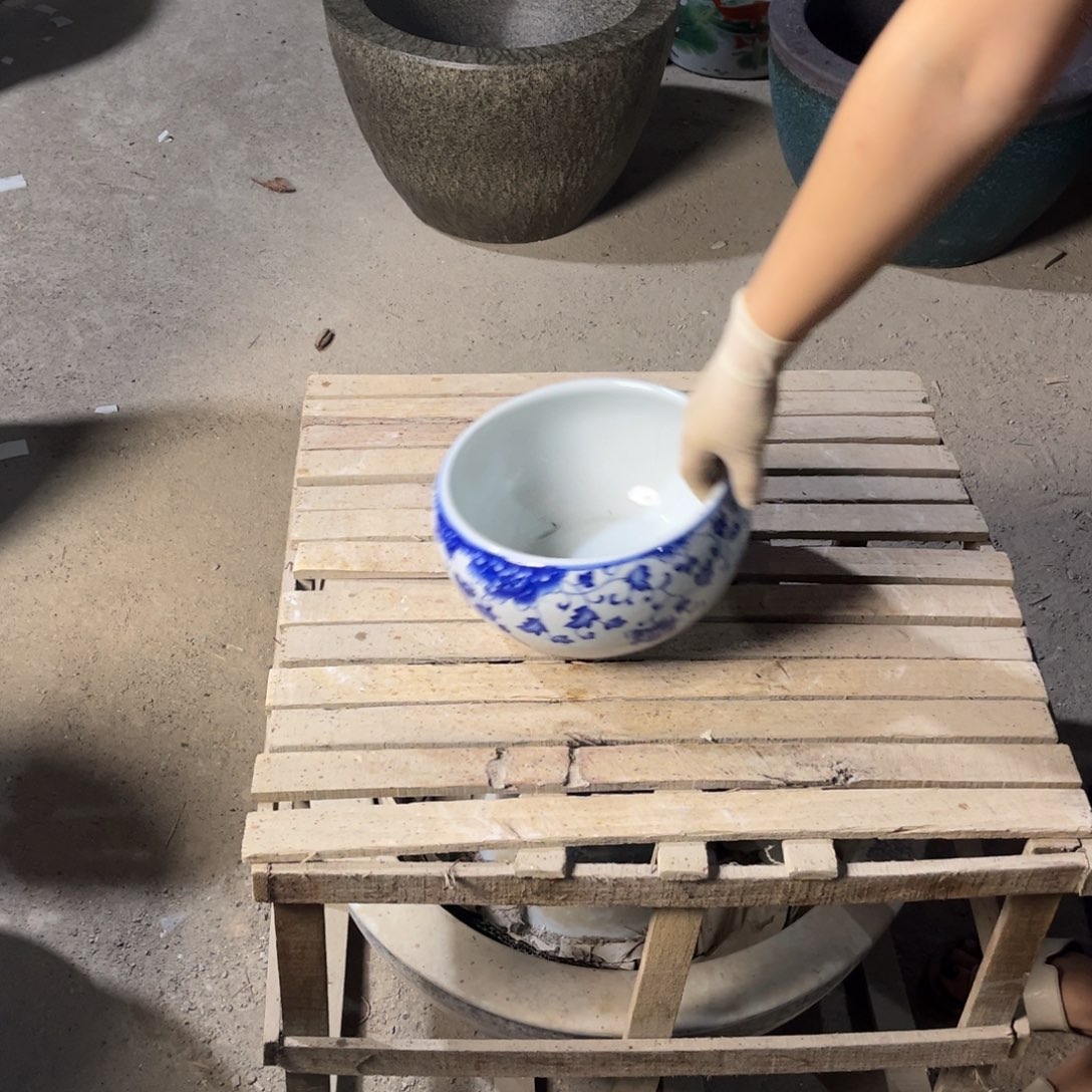 瓷片吊兰23.8888888