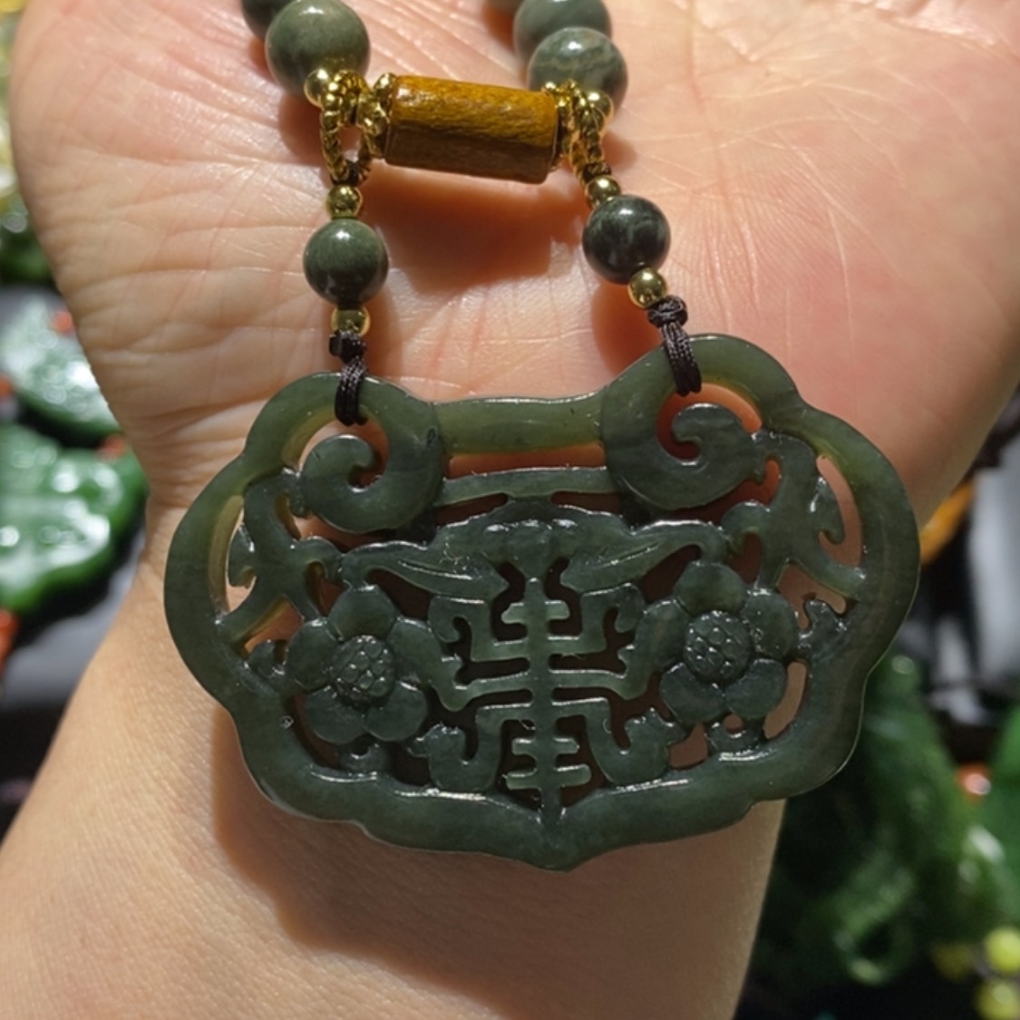 【闪购商品】岫玉毛衣链未镶嵌