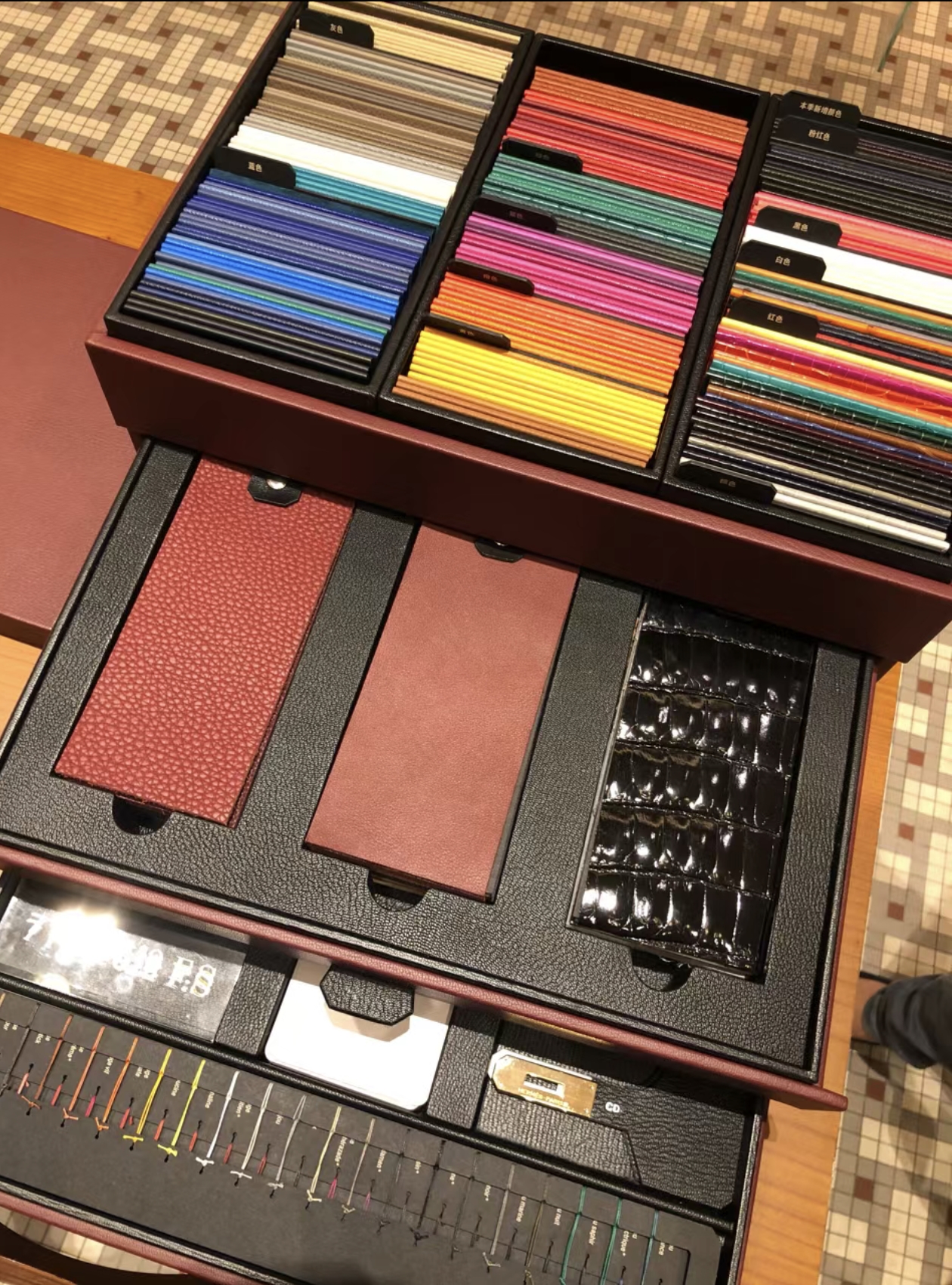 吴一一全手工定制【Haz】时尚百搭单肩斜挎手提女包