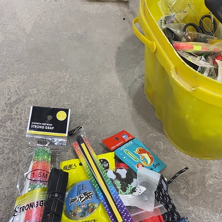 九号垂钓小配件一包，，，