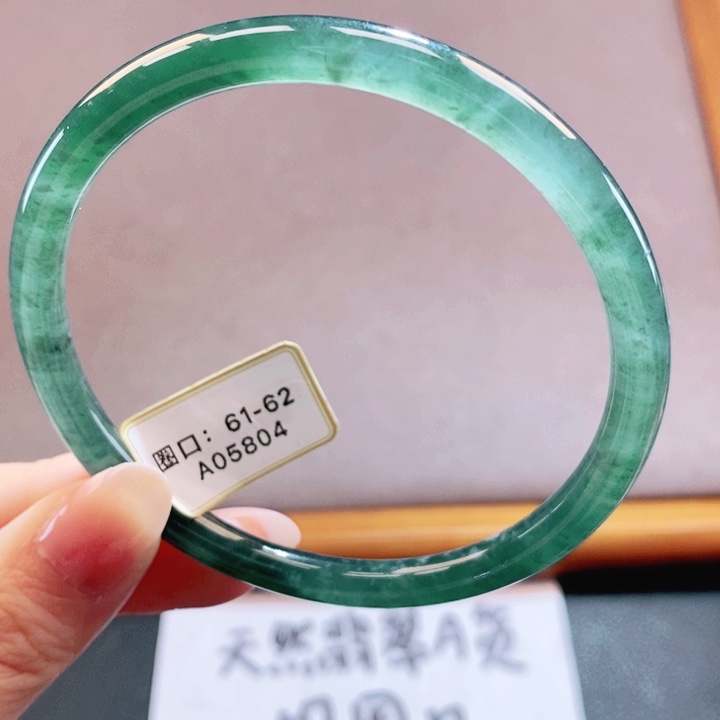 翡翠未镶嵌手镯翡翠手镯18