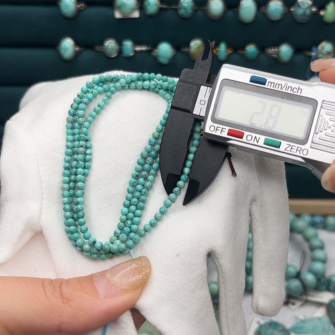 绿松石绿松石未镶嵌