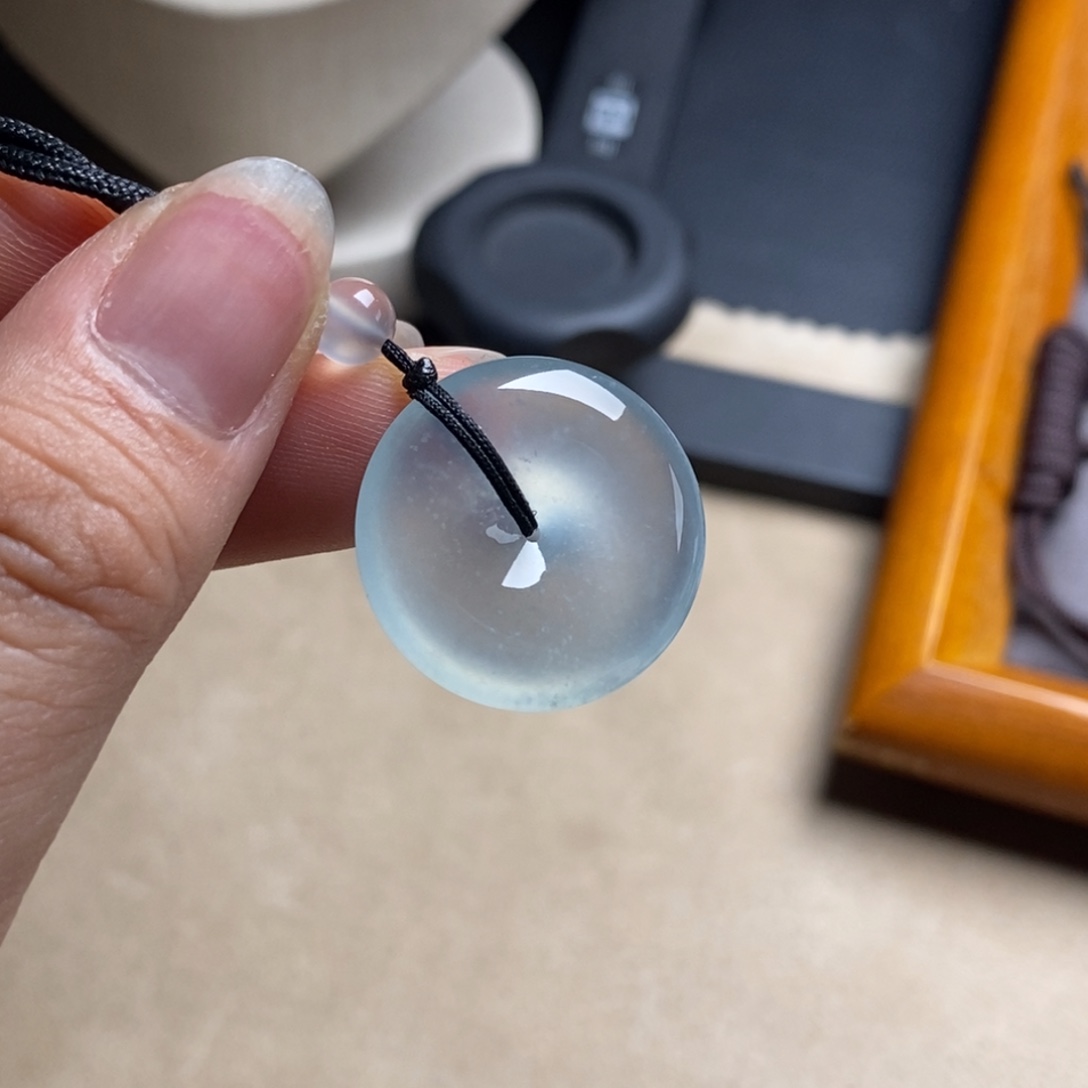 翡翠未镶嵌颈饰高冰淡晴底起光雪花棉冰透平安扣22.8-4.9