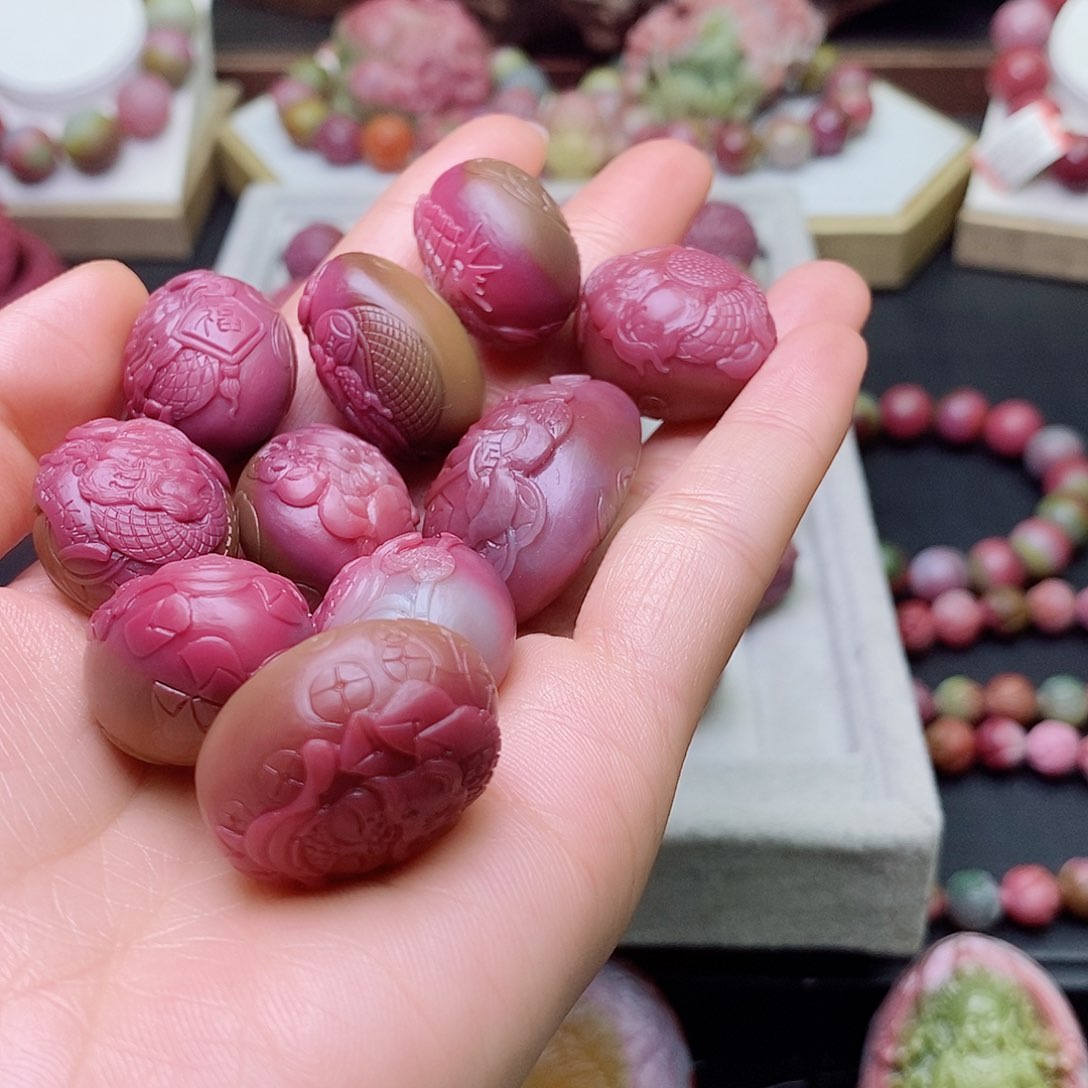 玛瑙/玉髓珠宝奇石未镶嵌气*鼓盐源玛瑙定制