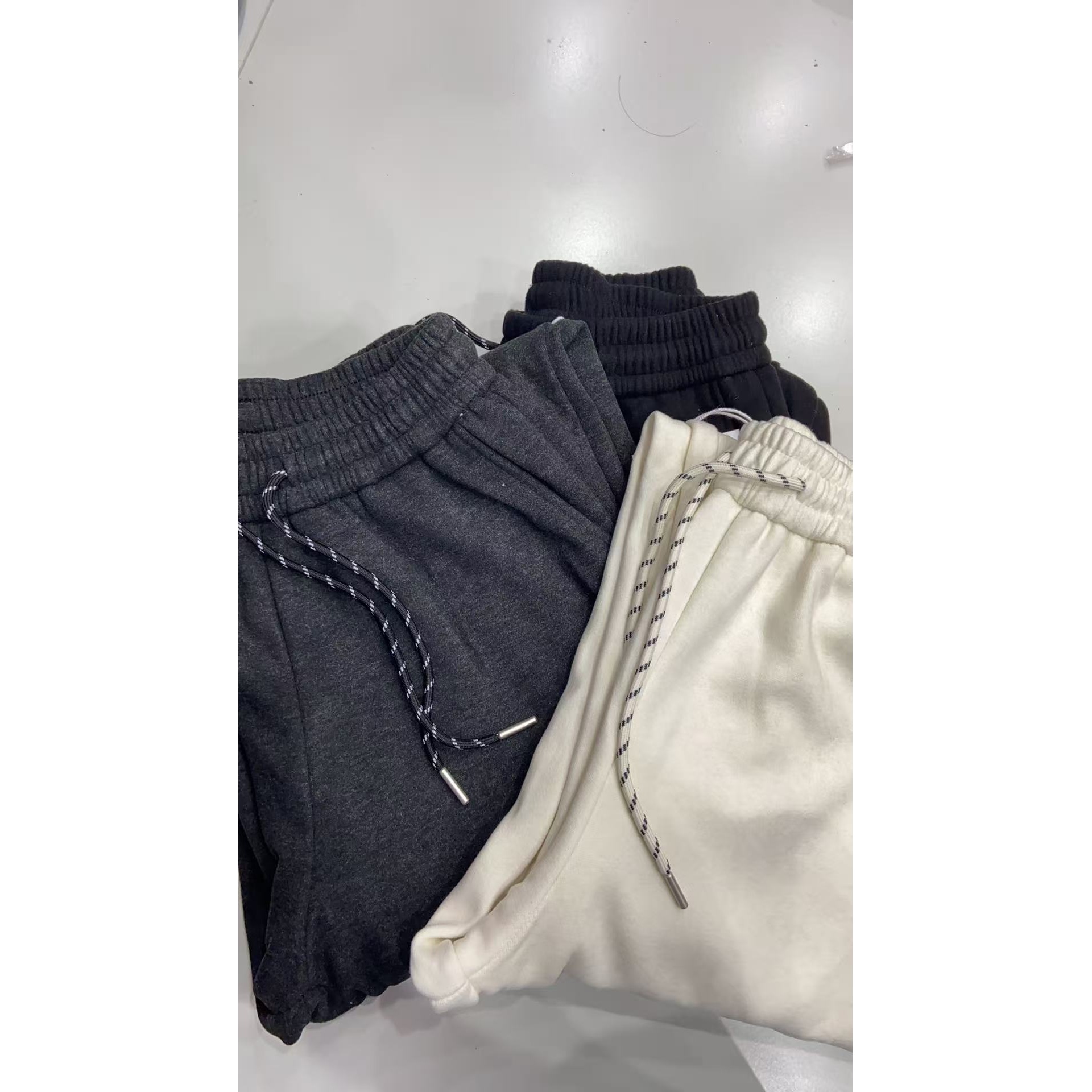 9672秋冬时尚松紧抽绳休闲阔腿长裤加绒百搭软糯裤子