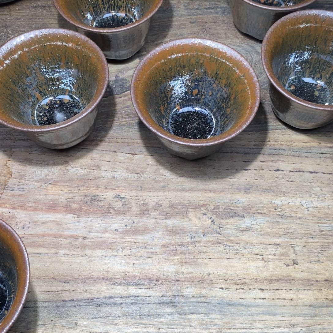 T***r茶盏621-622。            