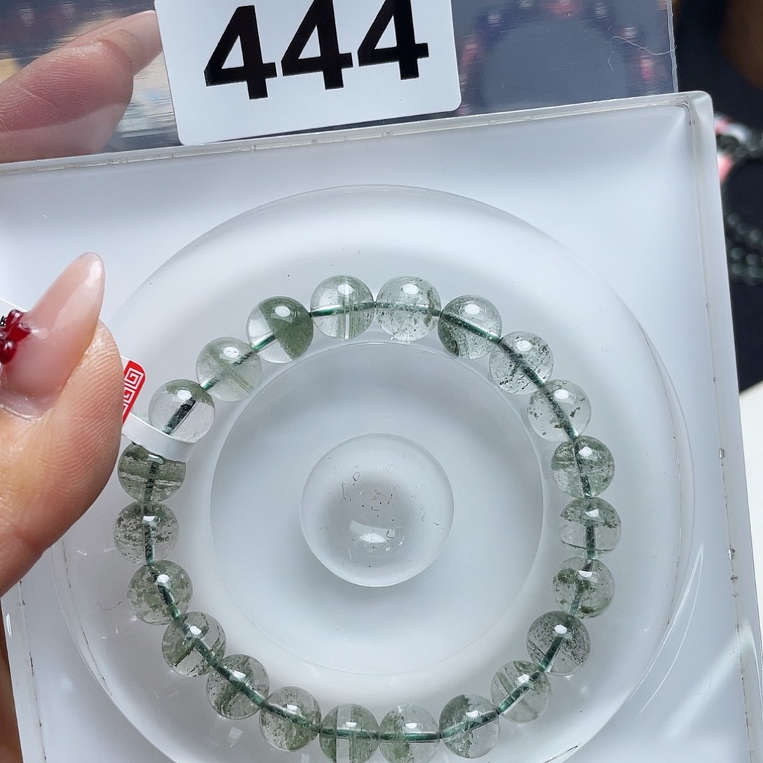 水晶手串444。未镶嵌茉*?