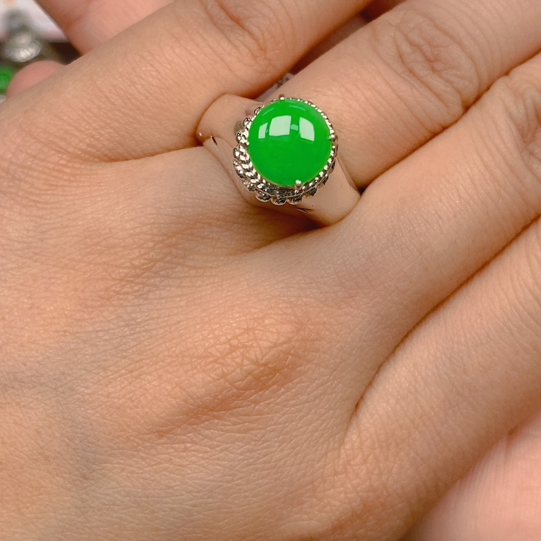 翡翠未镶嵌戒指?***未翡翠