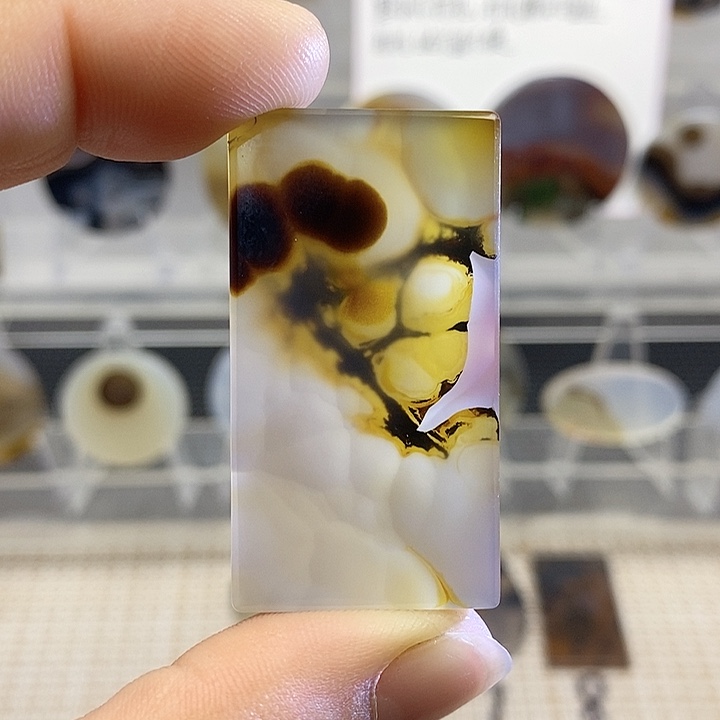 未镶嵌颈饰玛瑙/玉髓