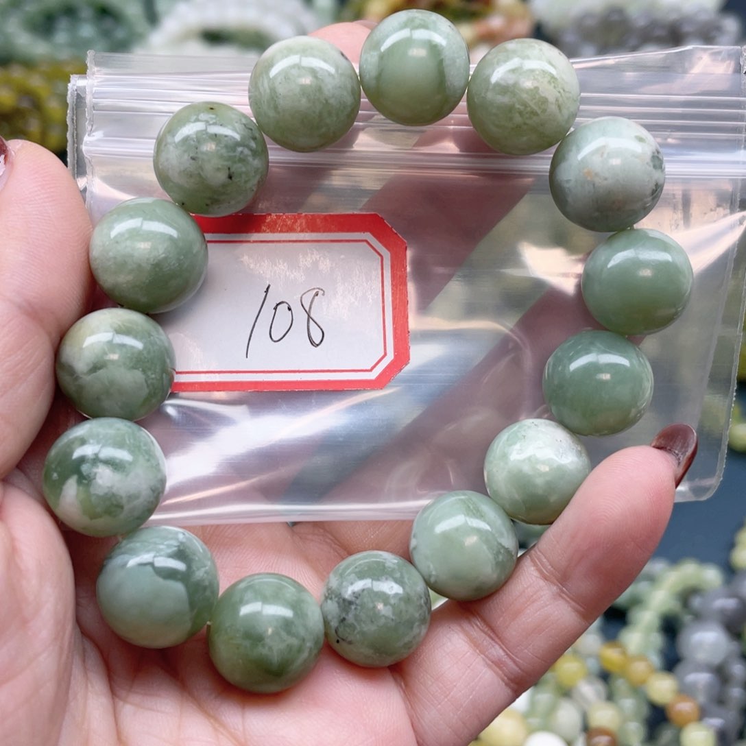 未镶嵌蛇纹石玉手串