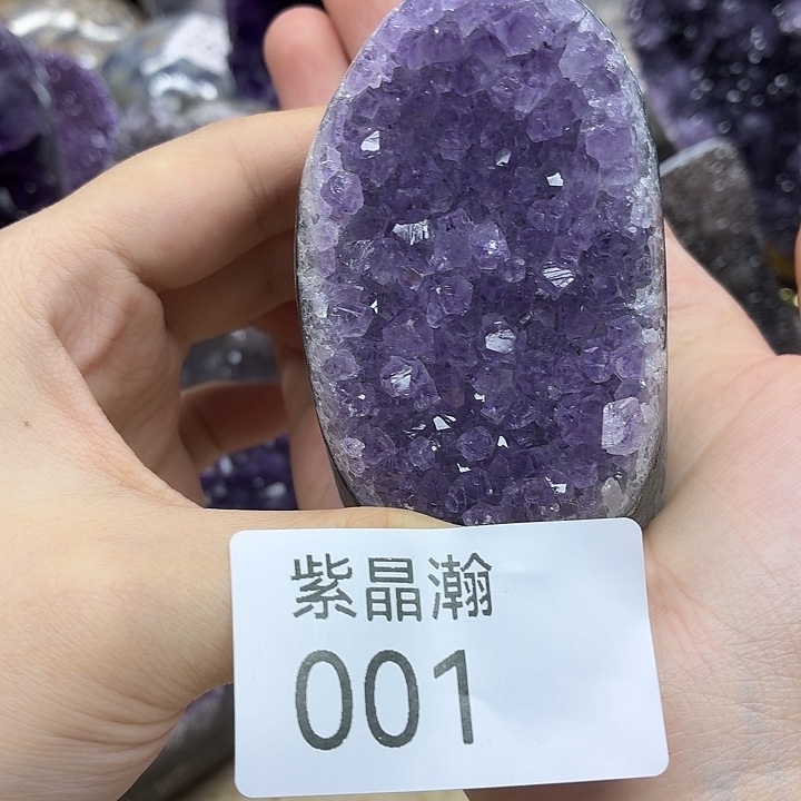 未镶嵌水晶大型摆件（非配饰）