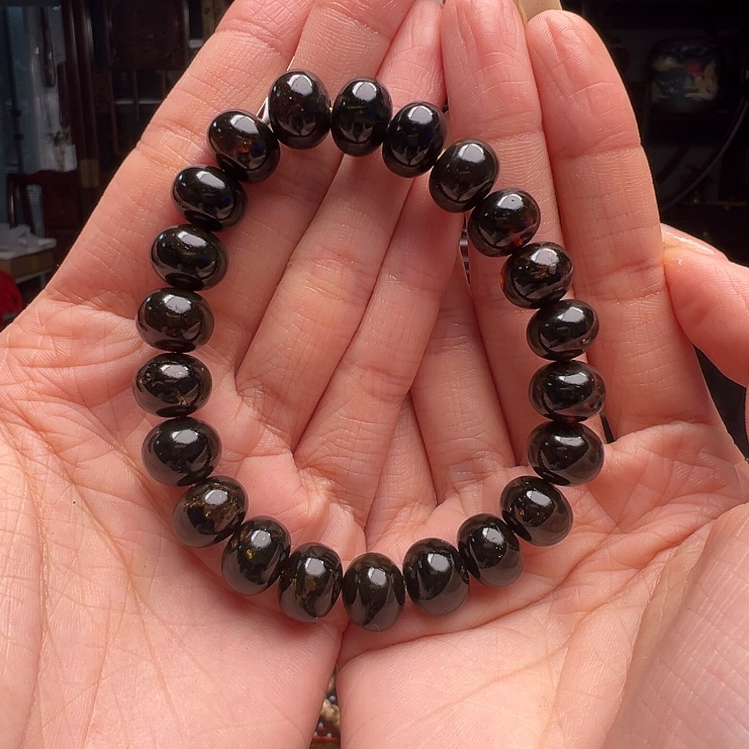 琥珀裸石未镶嵌抚顺琥珀20091-1。11mm