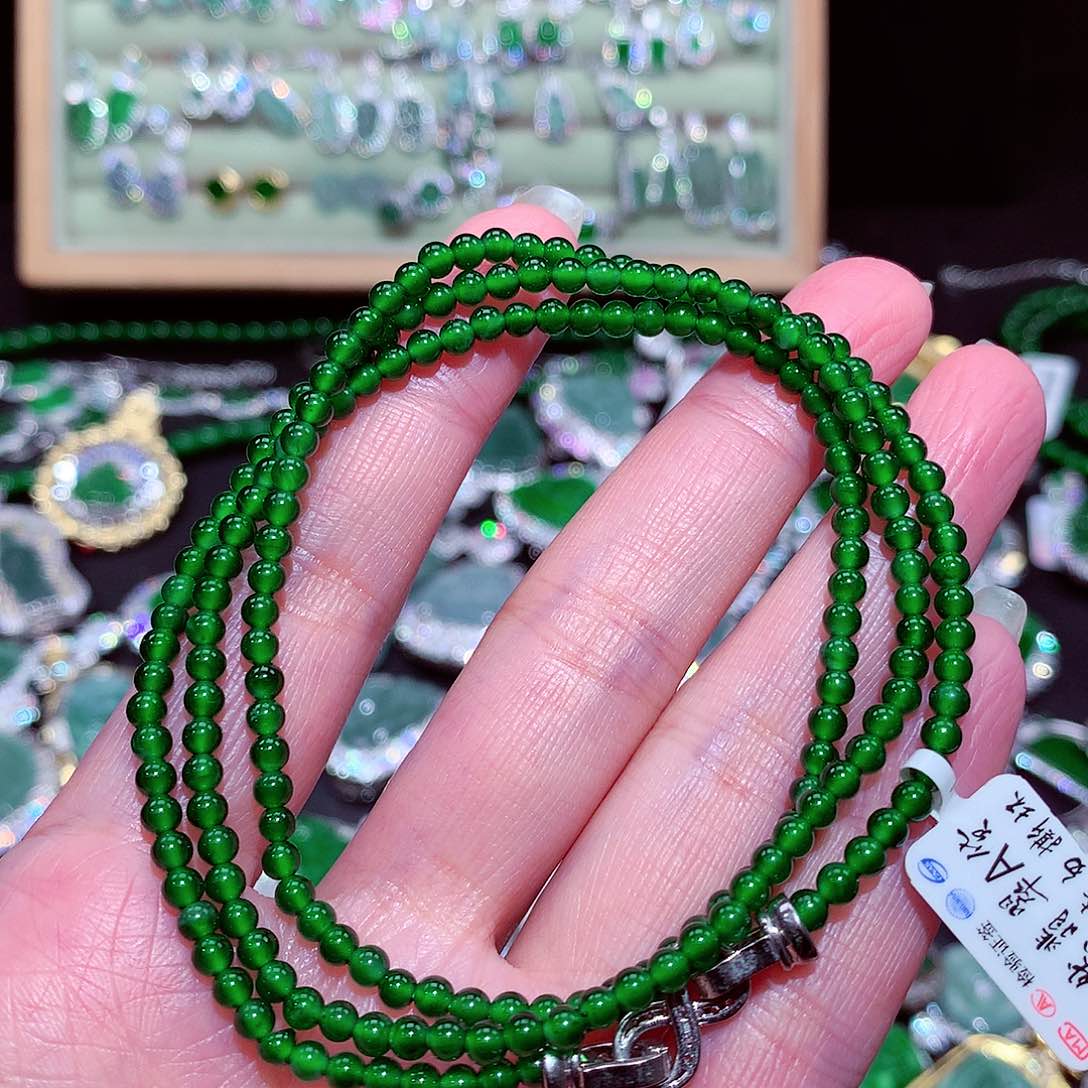 【闪购商品】翡翠吊坠(不含链)未镶嵌