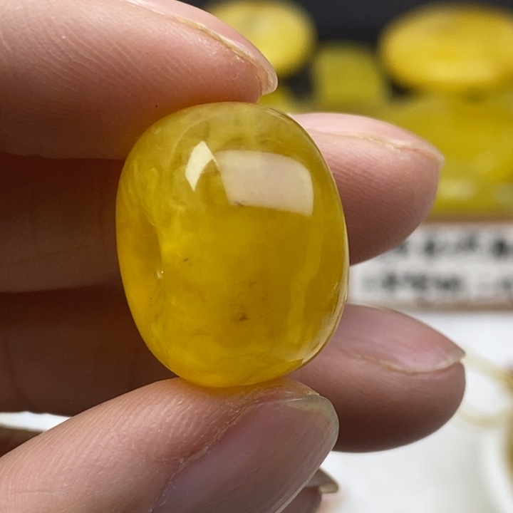 *****蜜蜡未镶嵌裸石微瑕卡21➕