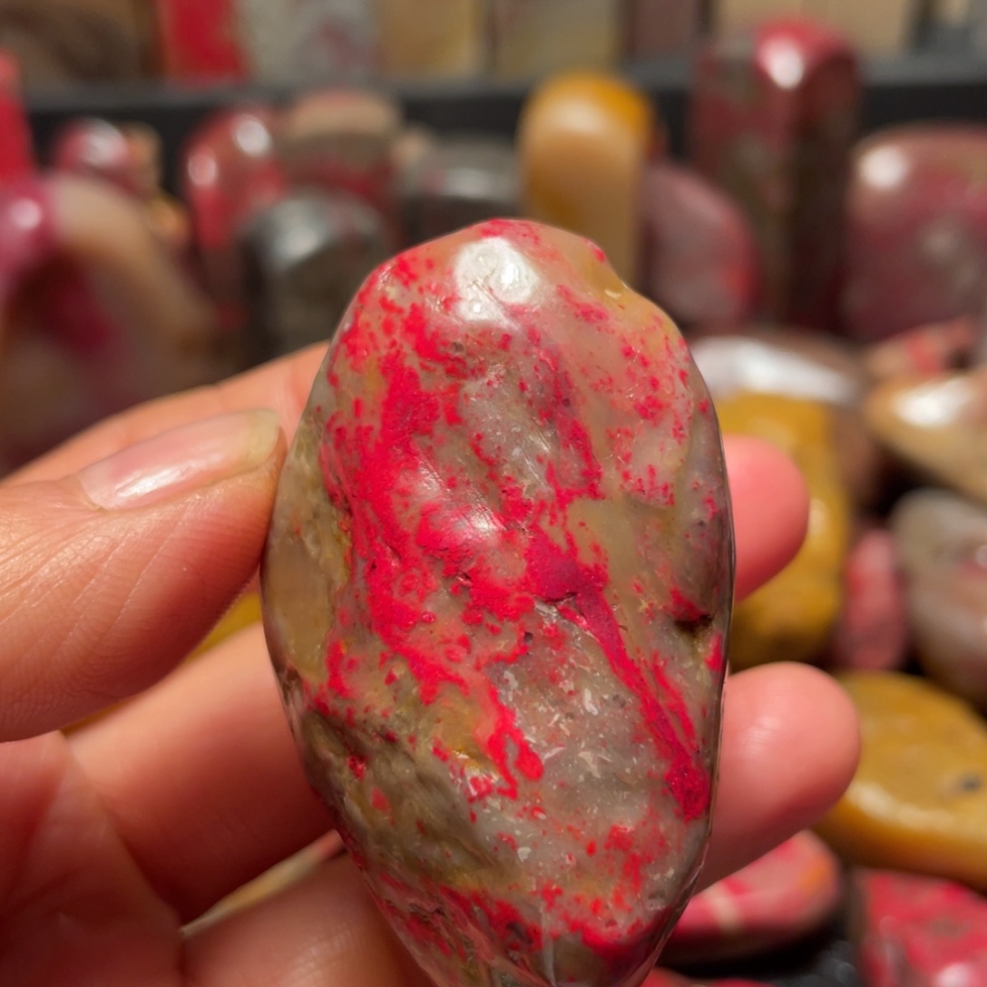 昌化石昌化鸡血石