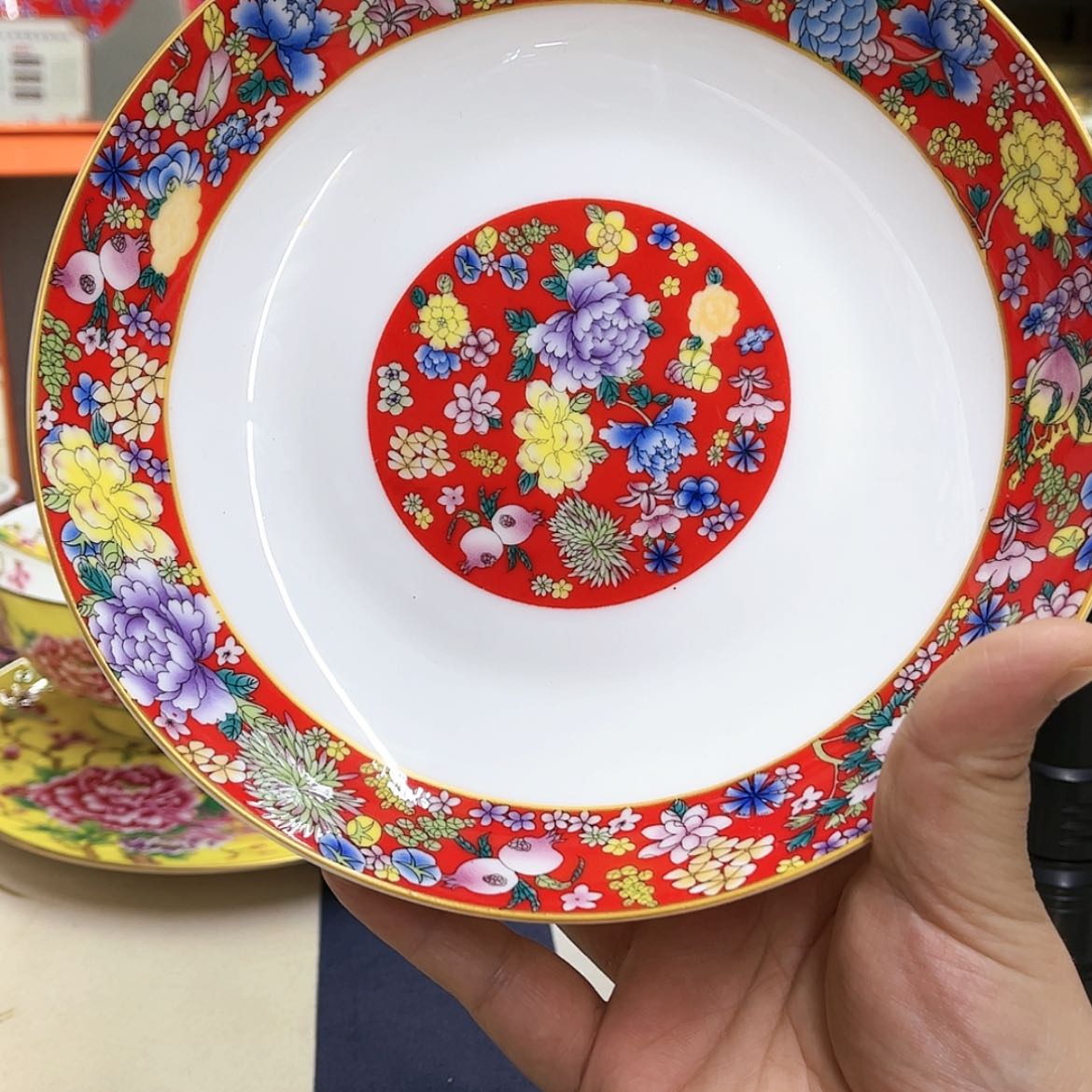 【闪购商品】骨瓷8英寸1深红。。。。。。。