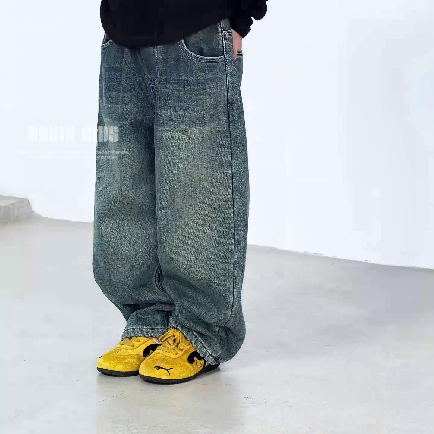 嗒囜【结构革命】牛仔精梳棉复古做旧宽松直筒男女童冬季加绒牛仔裤