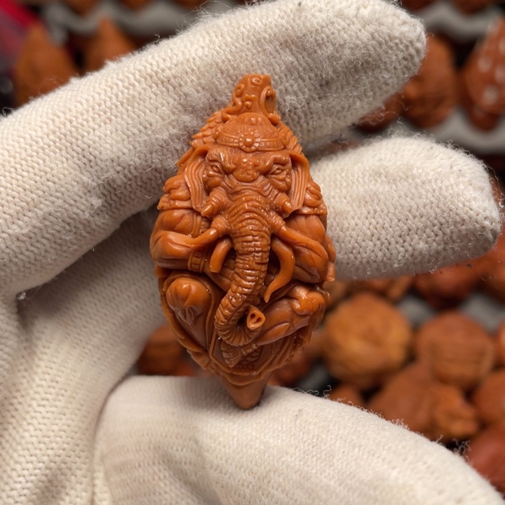 【闪购商品】橄榄核手串/手链狮驼岭