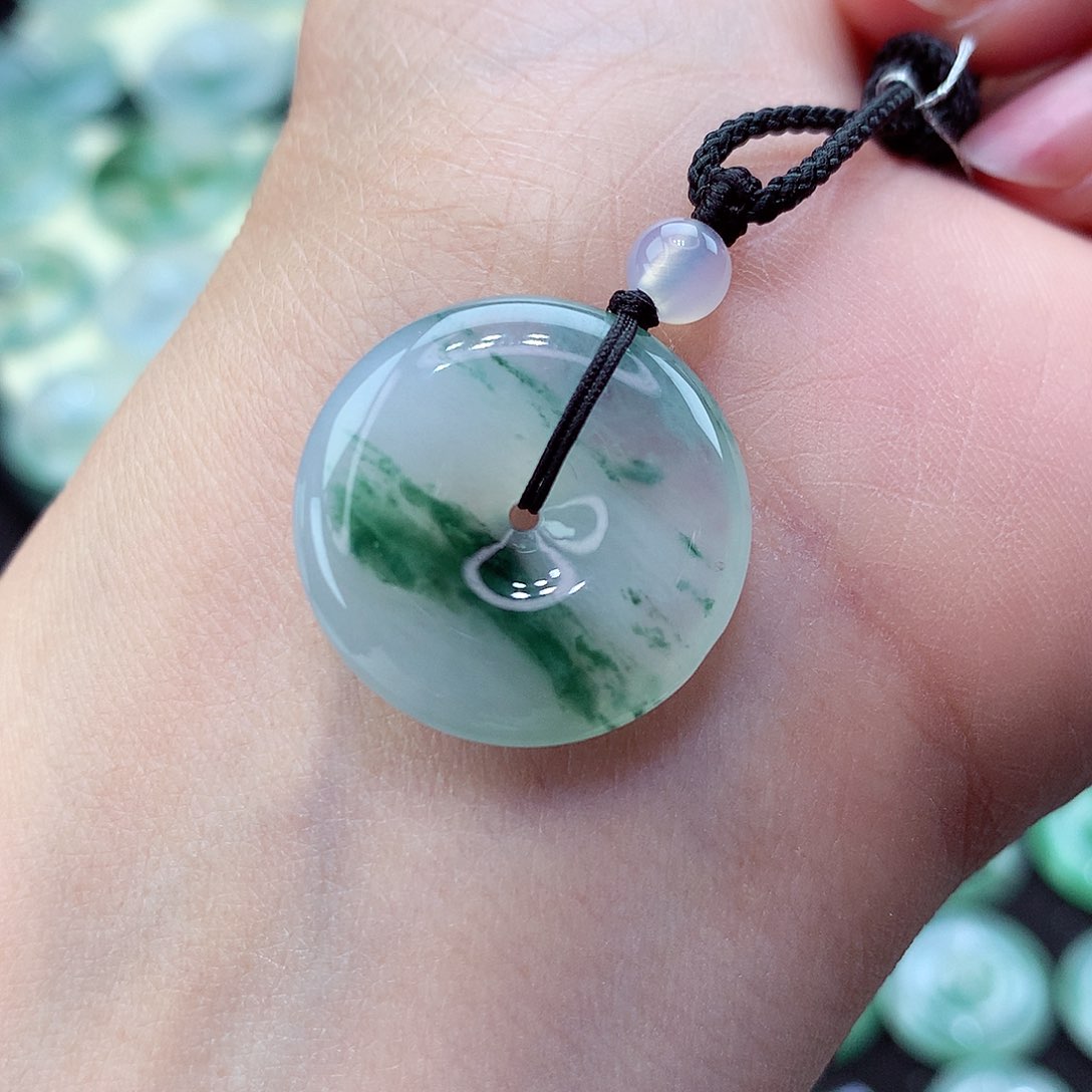 翡翠颈饰未镶嵌17尺寸21.6-5.0