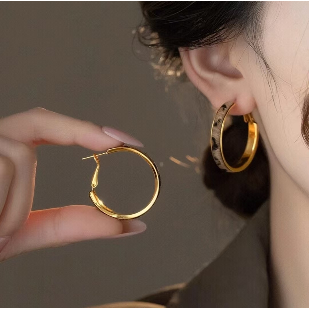 铜合金耳饰 豹纹欧美风日韩港风耳环轻奢时尚冷淡风耳圈N3987