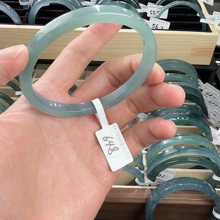 翡翠戒指未镶嵌花*客64.81