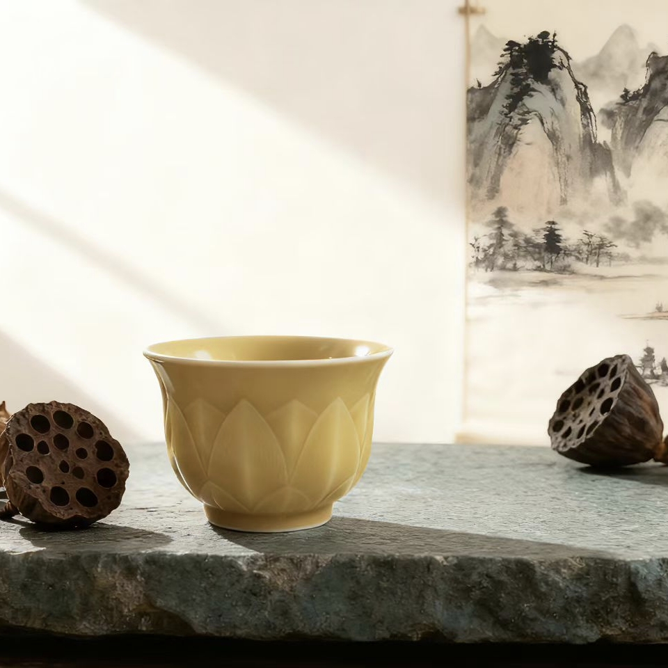 青瓷陶瓷精致莲瓣主人杯品茗杯茶具家用品茗复古茶杯手工