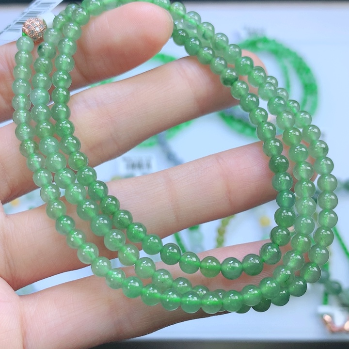 翡翠手链未镶嵌翡翠