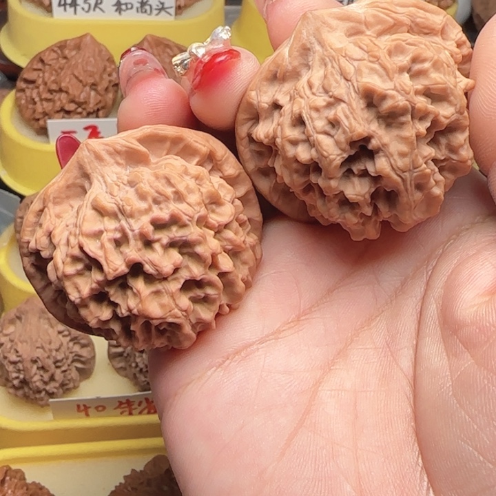 北***舟文文核桃麒麟纹官帽麒麟纹官帽