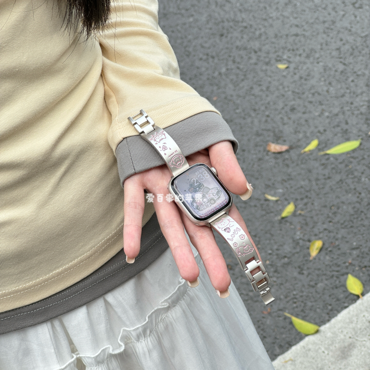 《可爱猫咪》夏季手镯适用iwatchs11苹果手表8表带applewatch9女10