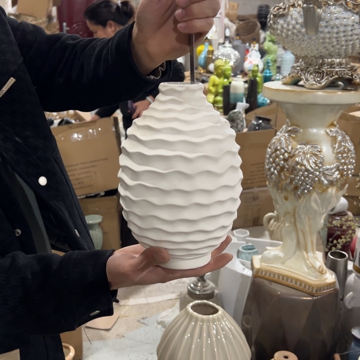 瓶高度23厘米口径4厘米微瑕捡漏