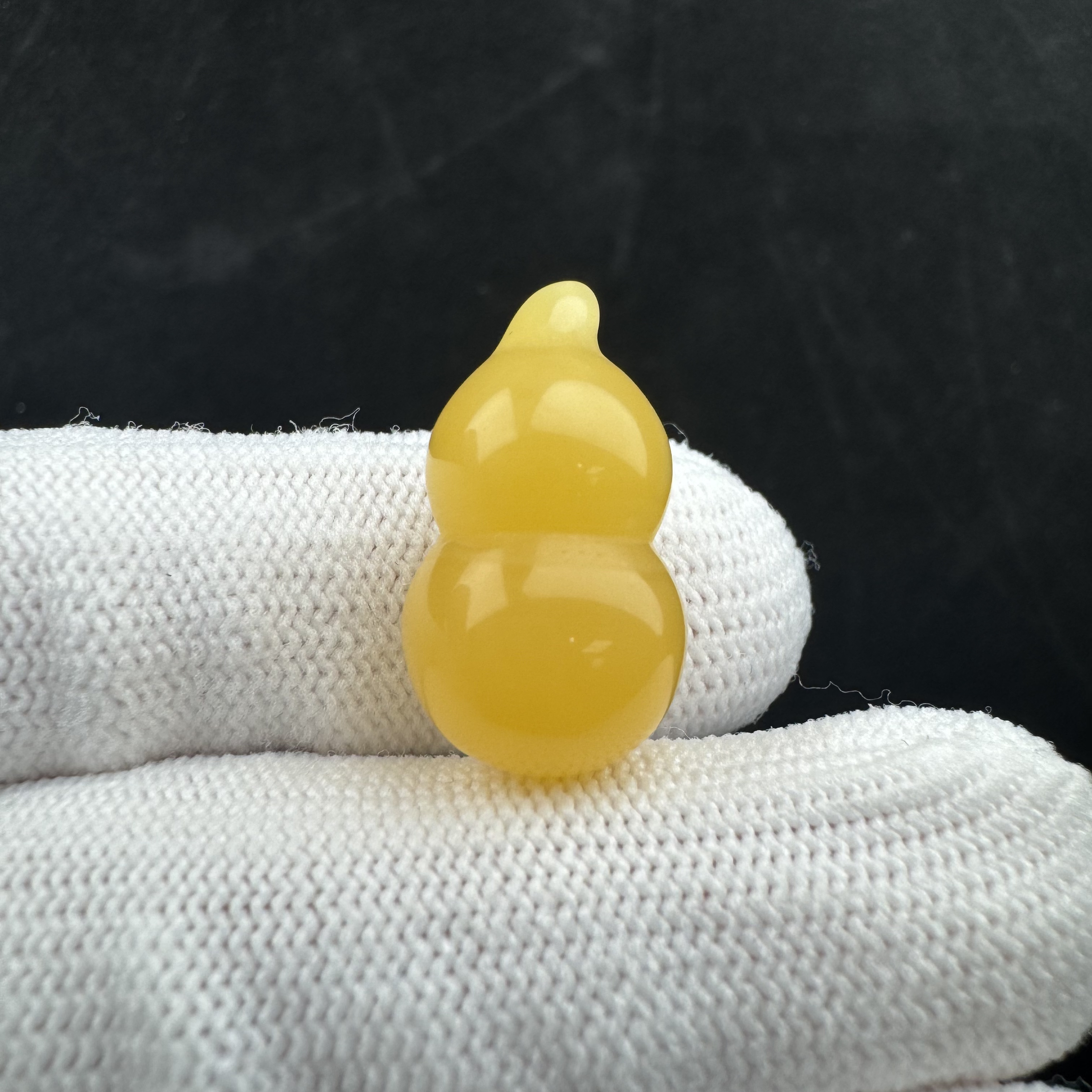 Y5429天然原矿蜜蜡 葫芦12.5*22mm支持复检假一罚十