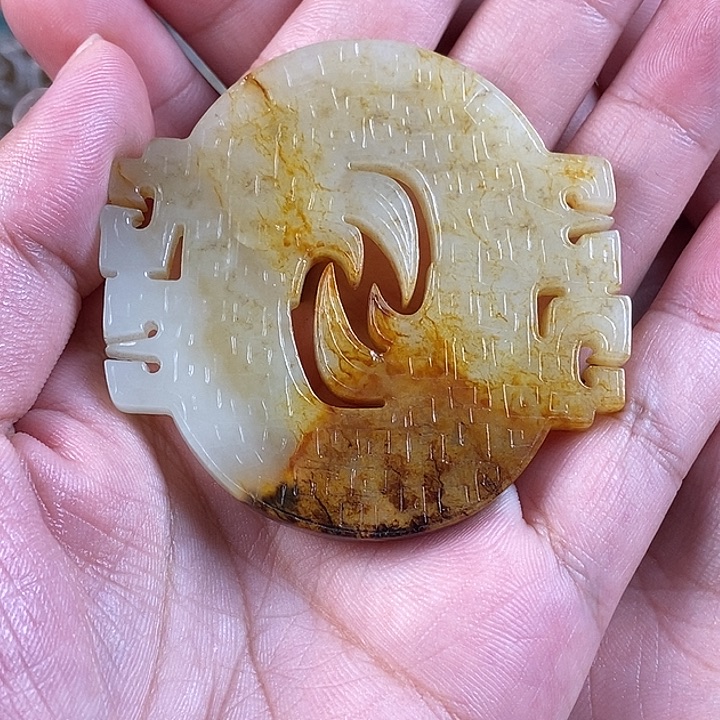 和田玉未镶嵌挂件暴*