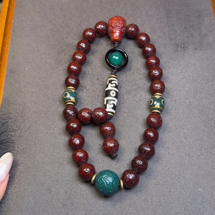 凤眼菩提吊坠凤眼