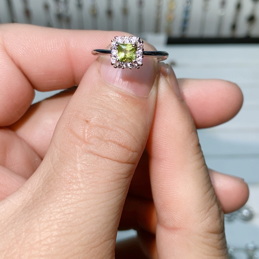 绿水晶戒指银S925镶嵌