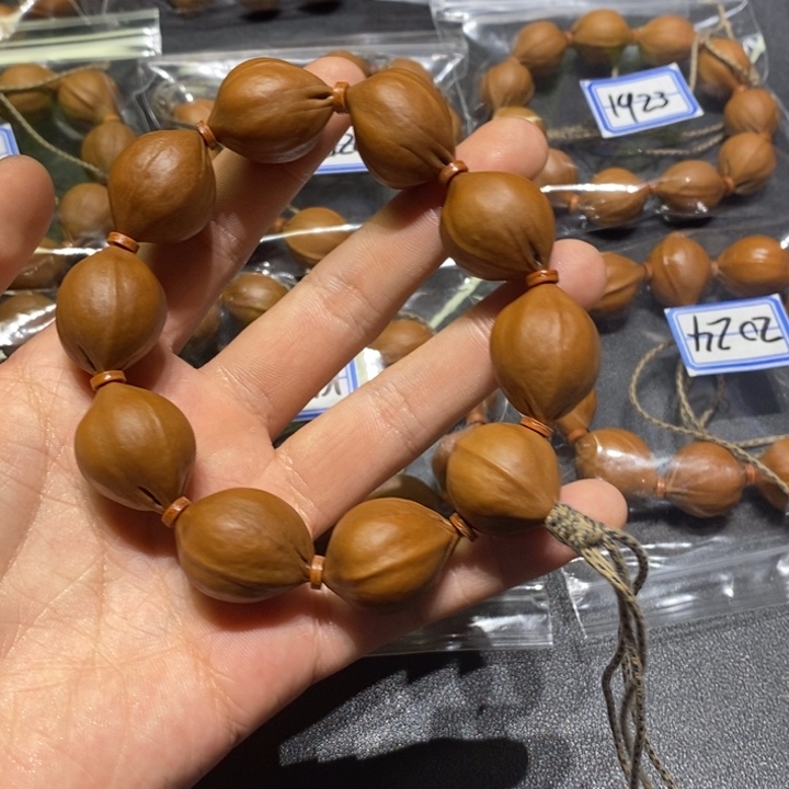 想***噗吊坠橄榄核梅林铁核