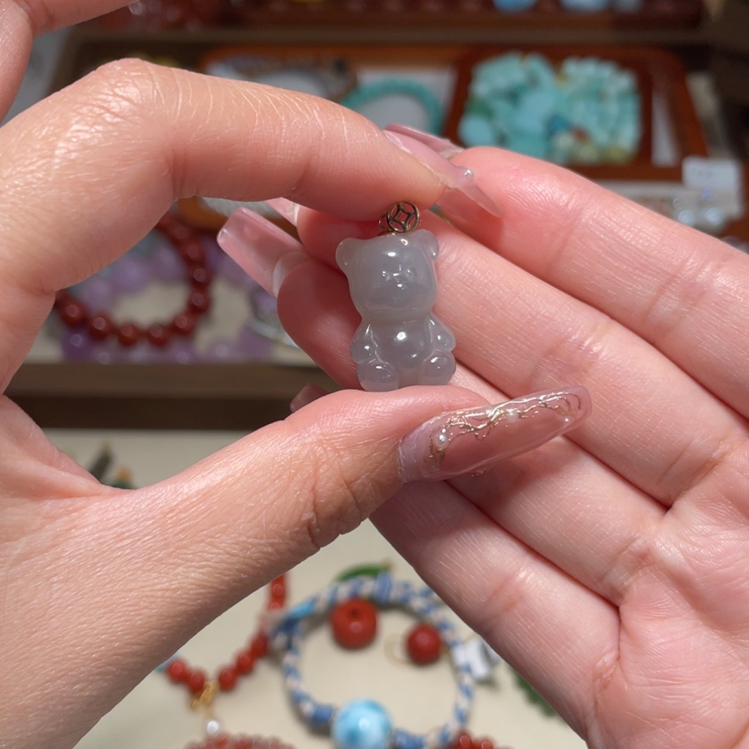 和田玉吊坠(不含链)18K金镶嵌