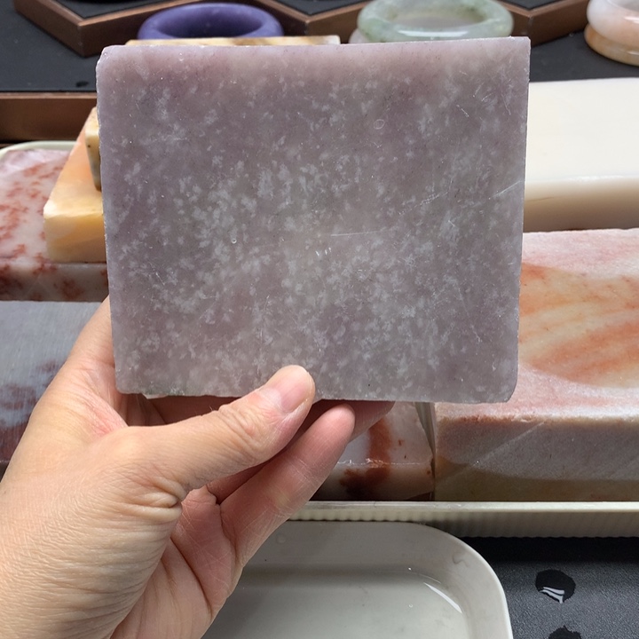 石英岩玉未镶嵌手镯