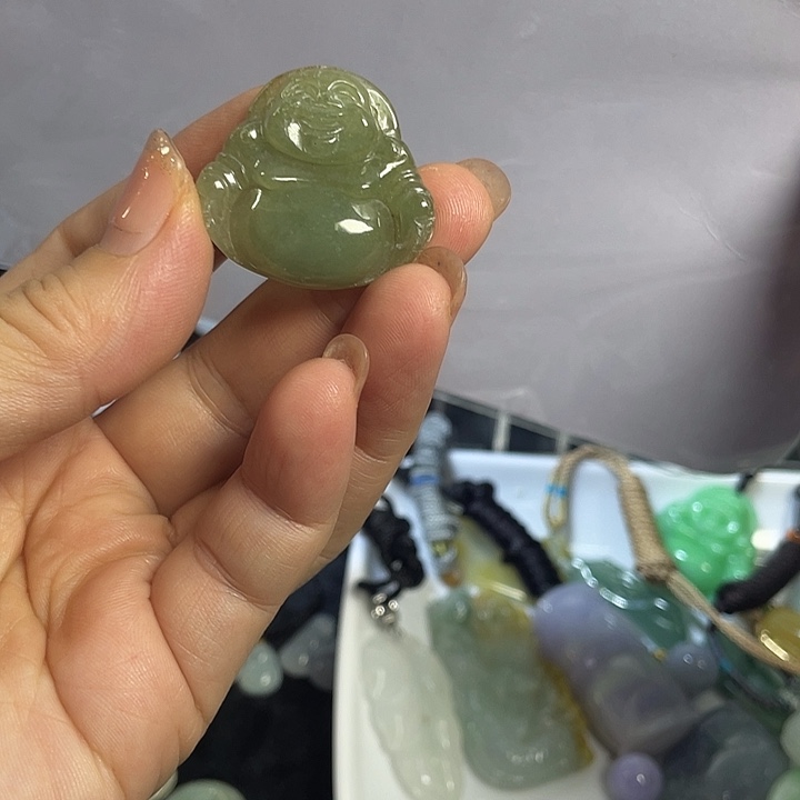 颈饰未镶嵌翡翠油清弥勒佛吊坠