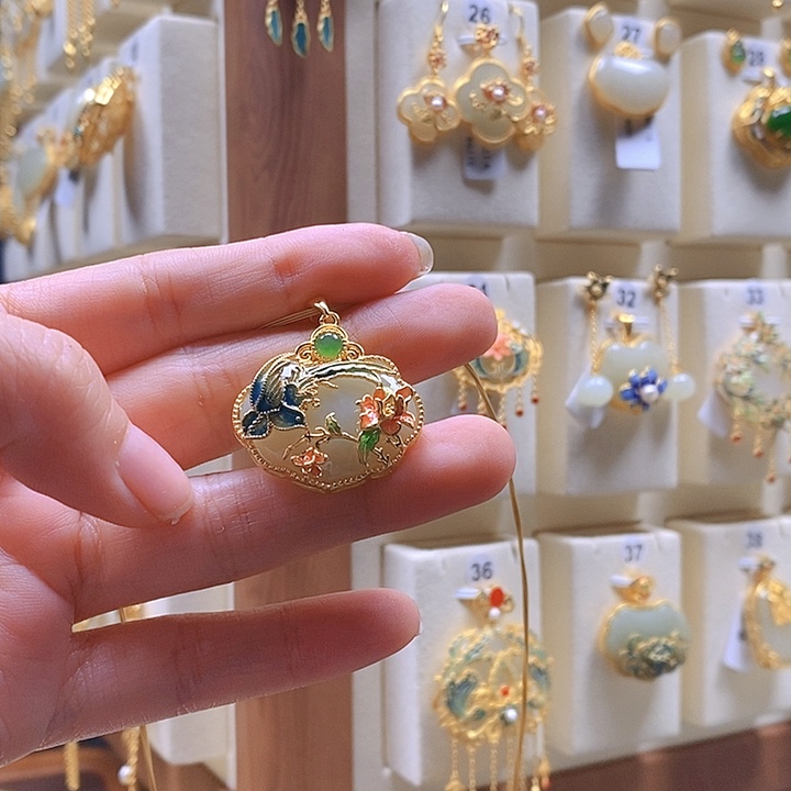 和田玉颈饰银S925镶嵌