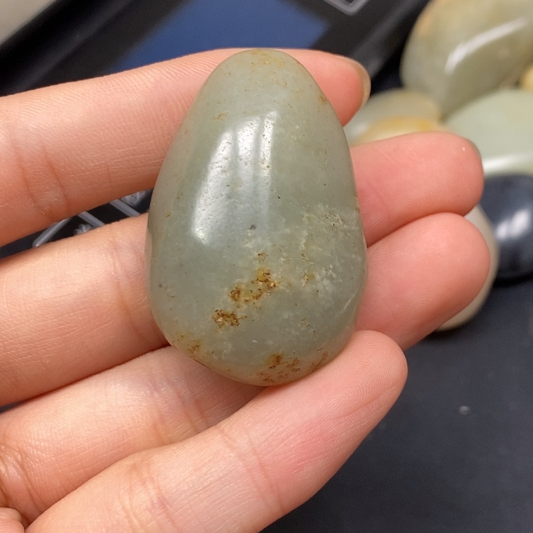 和田玉（糖玉）未镶嵌挂件