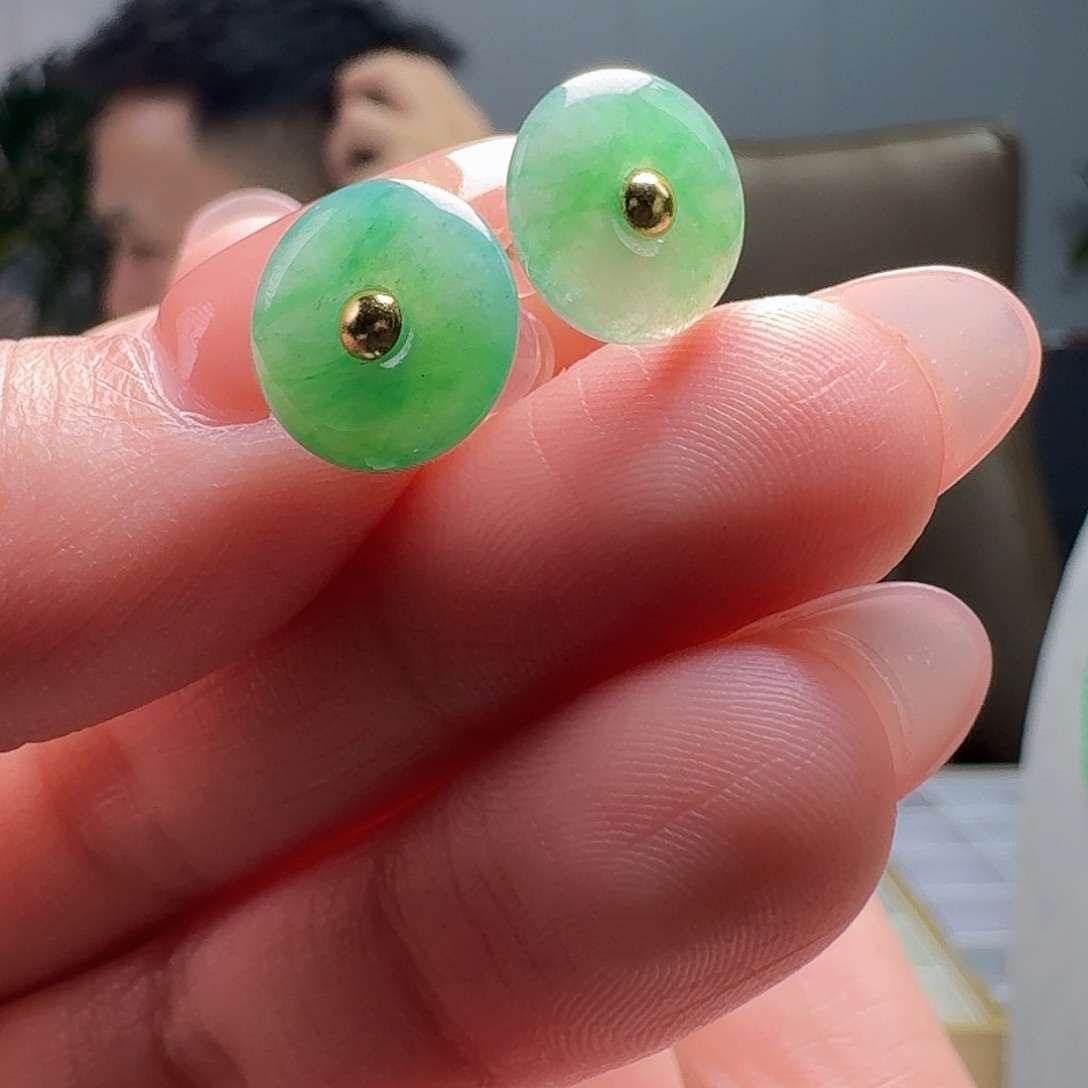 翡翠耳饰18K金镶嵌天然