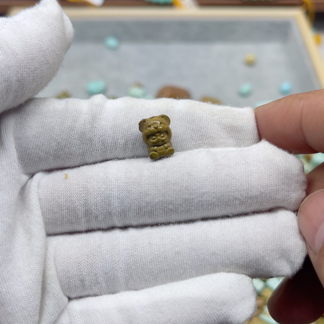 绿松石挂件未镶嵌