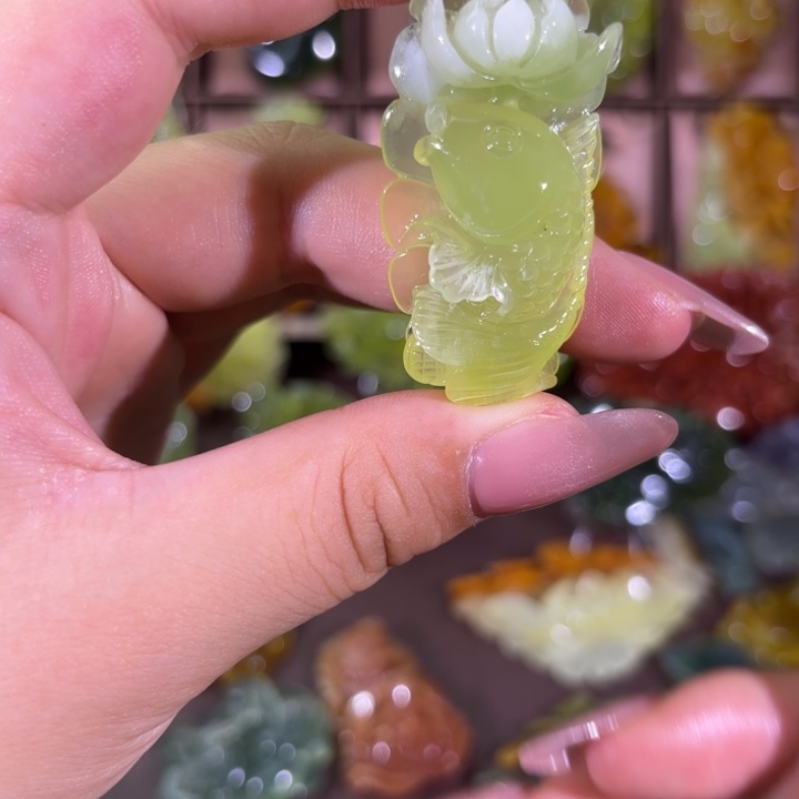 未镶嵌蛇纹石玉颈饰