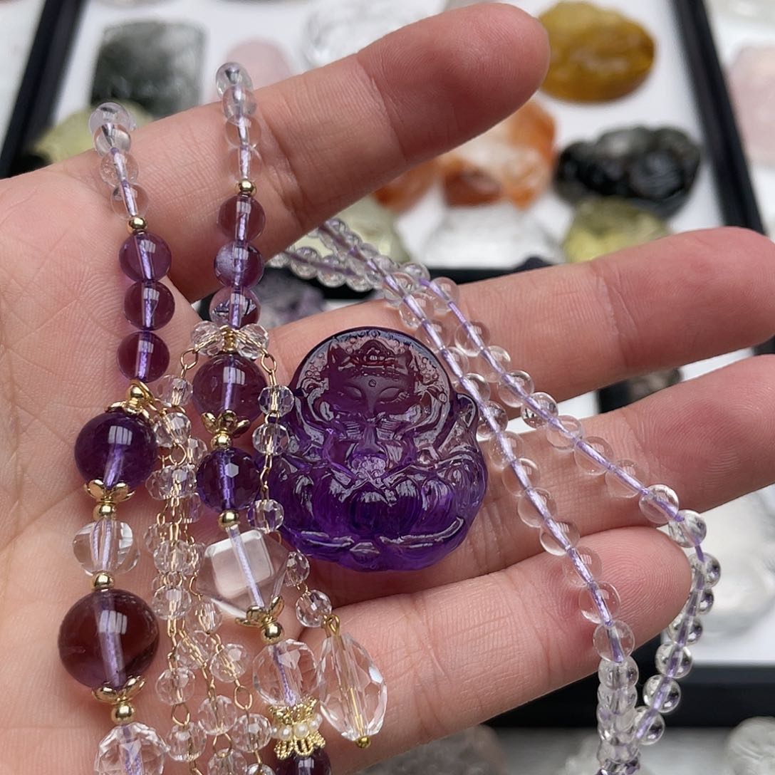 吊坠(不含链)未镶嵌水晶?**幸
