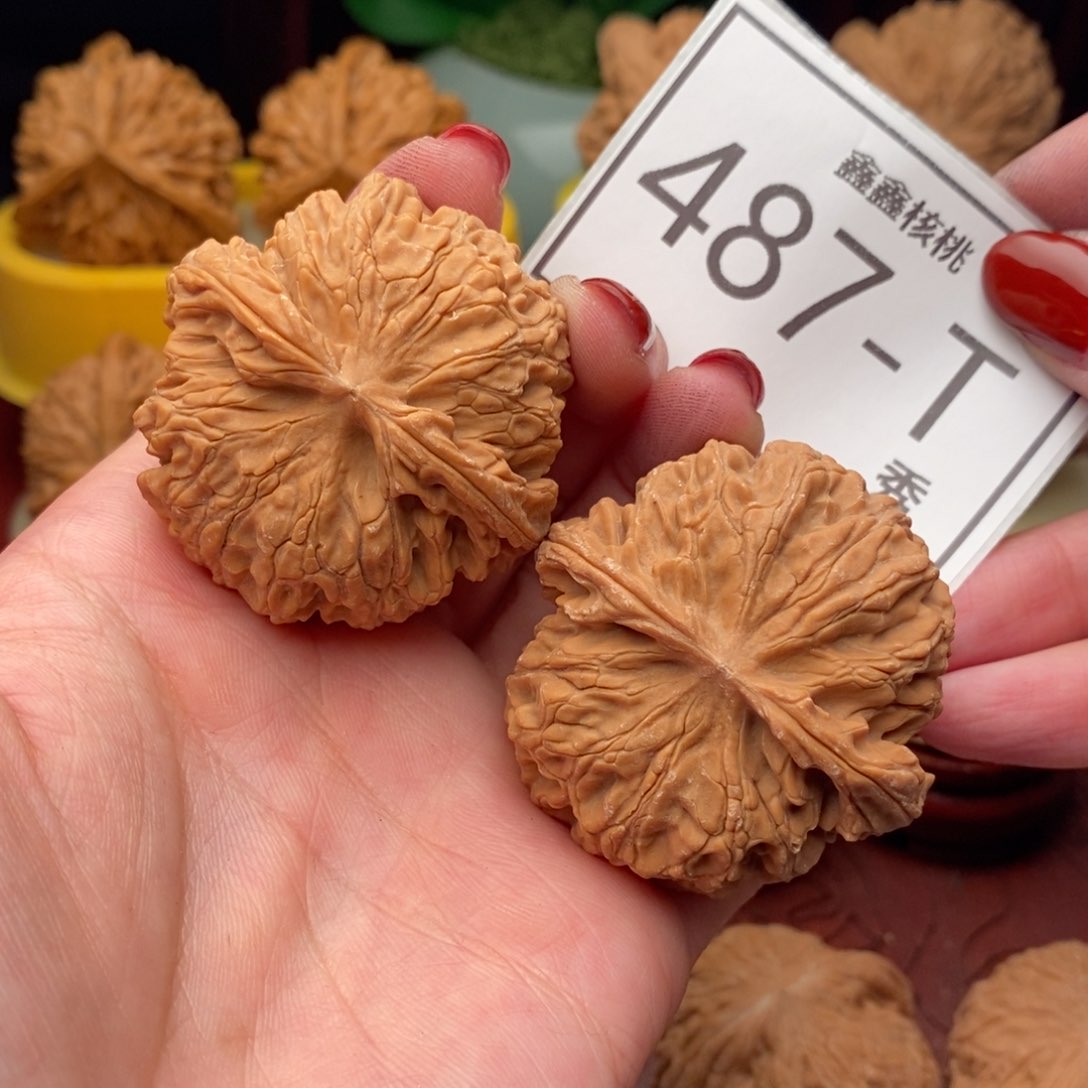 文玩核桃把件苹果园44