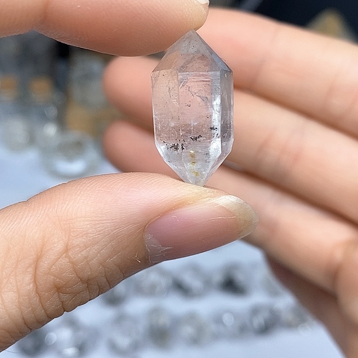水晶颈饰未镶嵌双尖