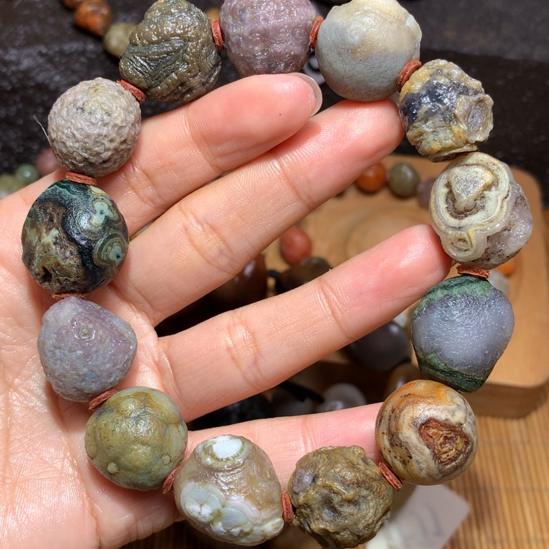 未镶嵌玛瑙/玉髓珠宝半成品