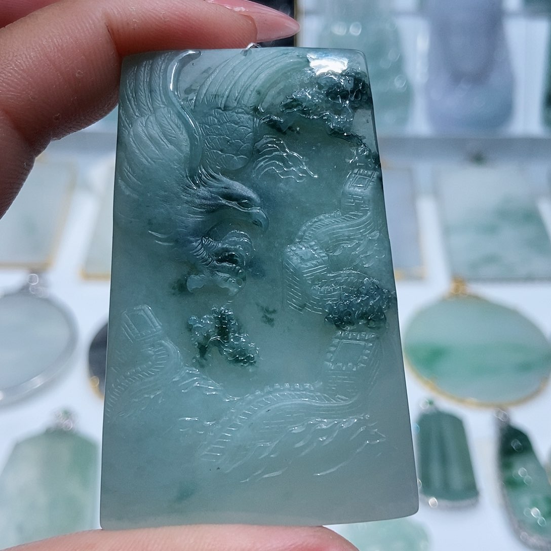 翡翠吊坠(不含链)未镶嵌