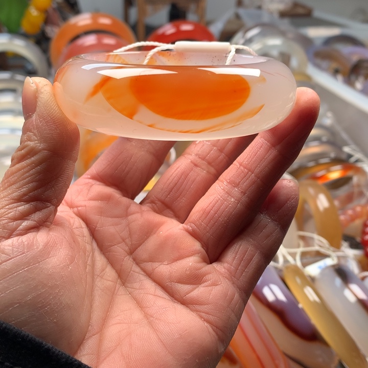 玛瑙/玉髓未镶嵌手镯